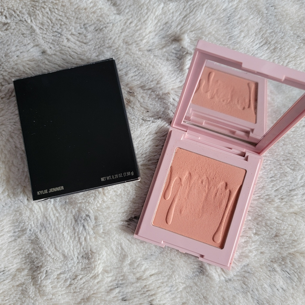 Kitten Baby Pressed Powder Blush - Kylie Cosmetics
